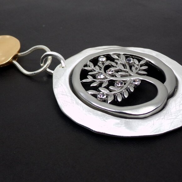 Tree of life large round pendant necklace with carved tree leaves center 2.65" - Picture 6 of 13